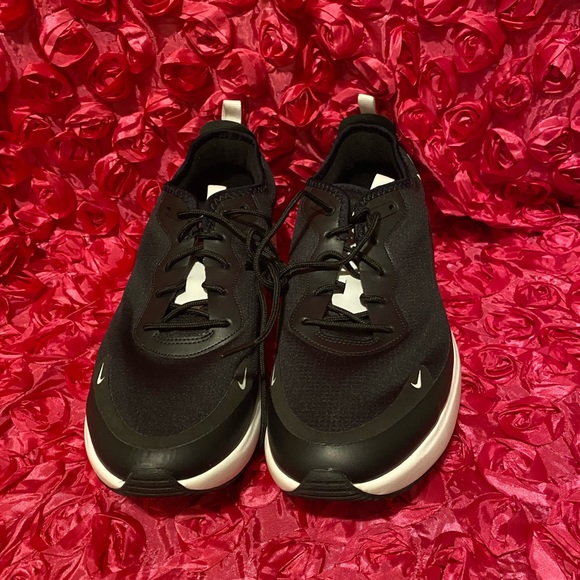 Nike Air Max Dia Women's - Picture 4 of 8